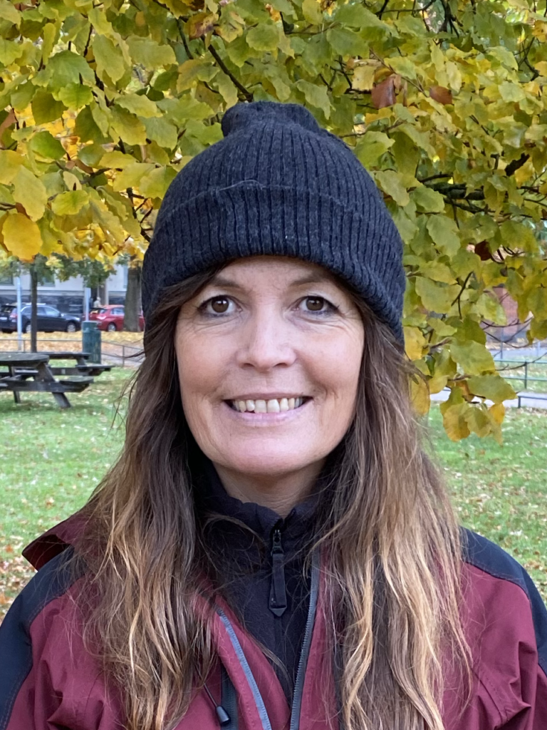 Porträtt på Ewa-Marie Zetterkvist, regionsamordnare för Skogen i Skolan i Norrbotten
